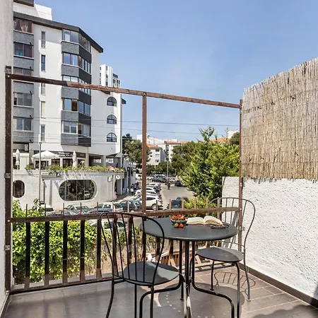 Joivy Splendid Sunhouse Wtih Patio Appartamento Cascais